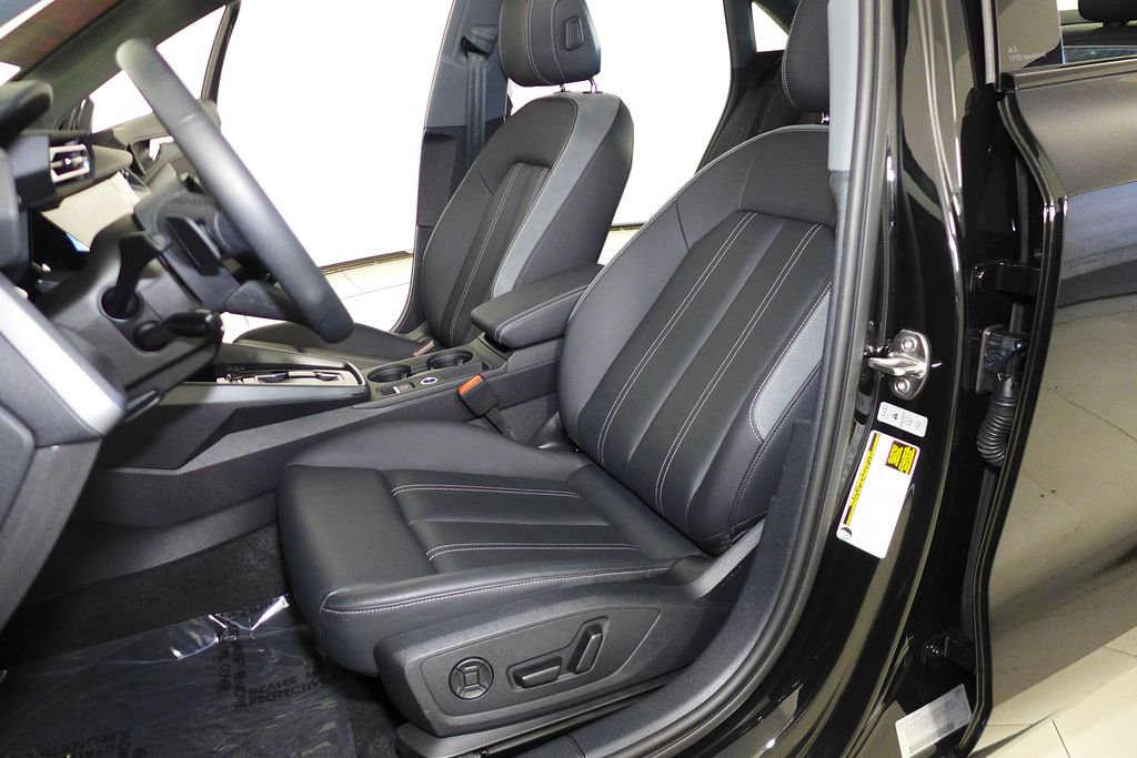 Thumbnail: 2025 Audi A3 - 22