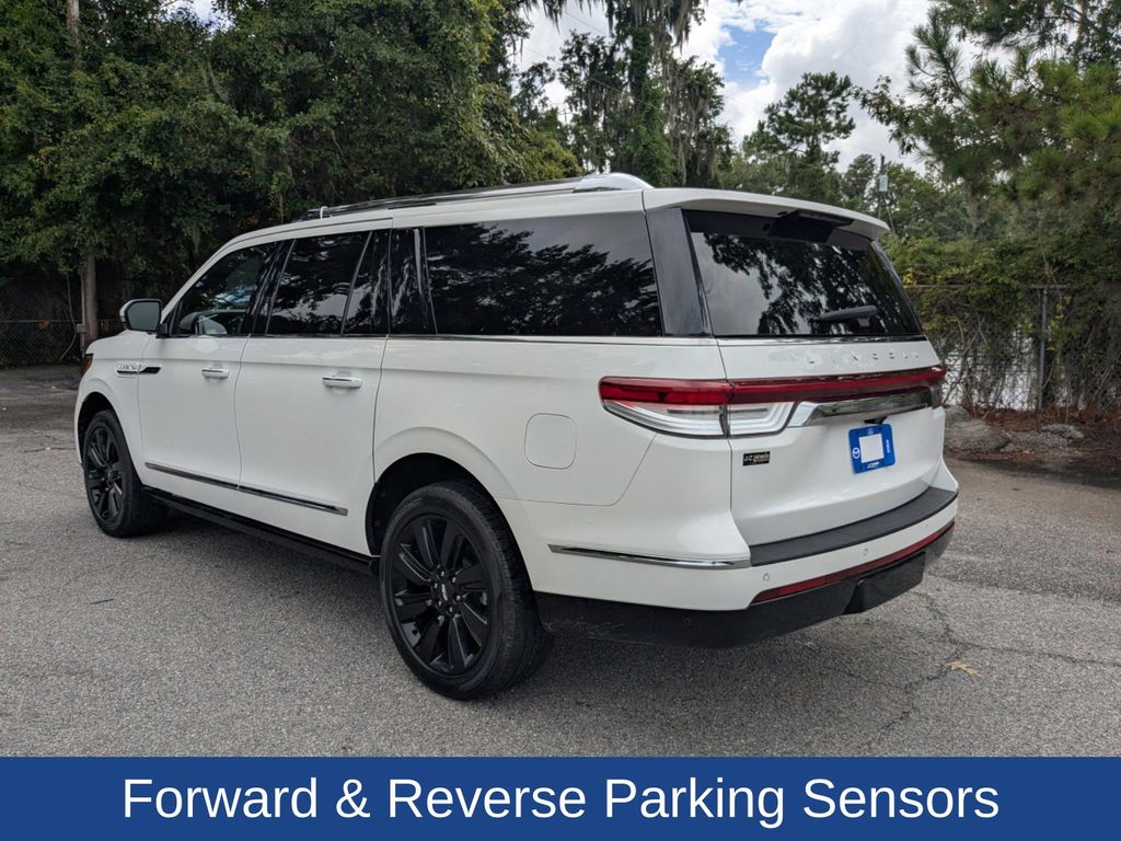 2023 Lincoln Navigator L Reserve
