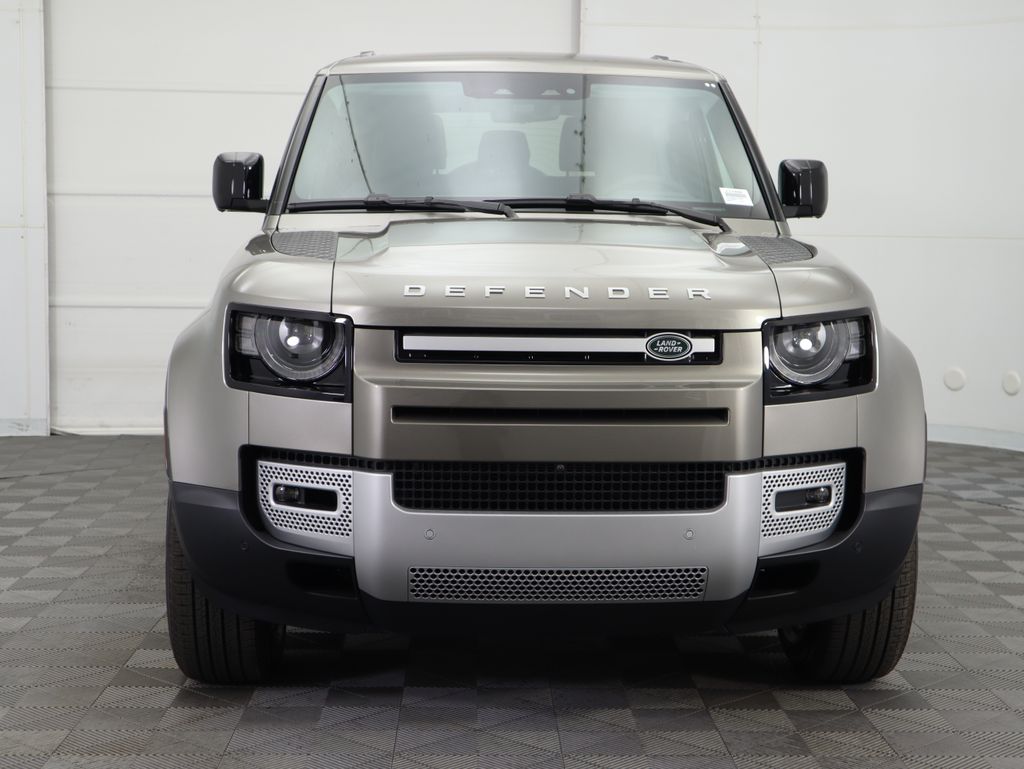 2025 Land Rover Defender 90 2