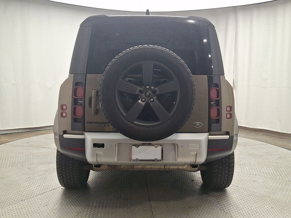Thumbnail: 2020 Land Rover Defender - 5