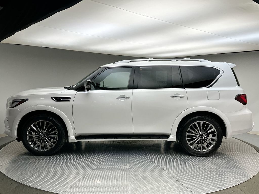2021 INFINITI QX80 Sensory 2