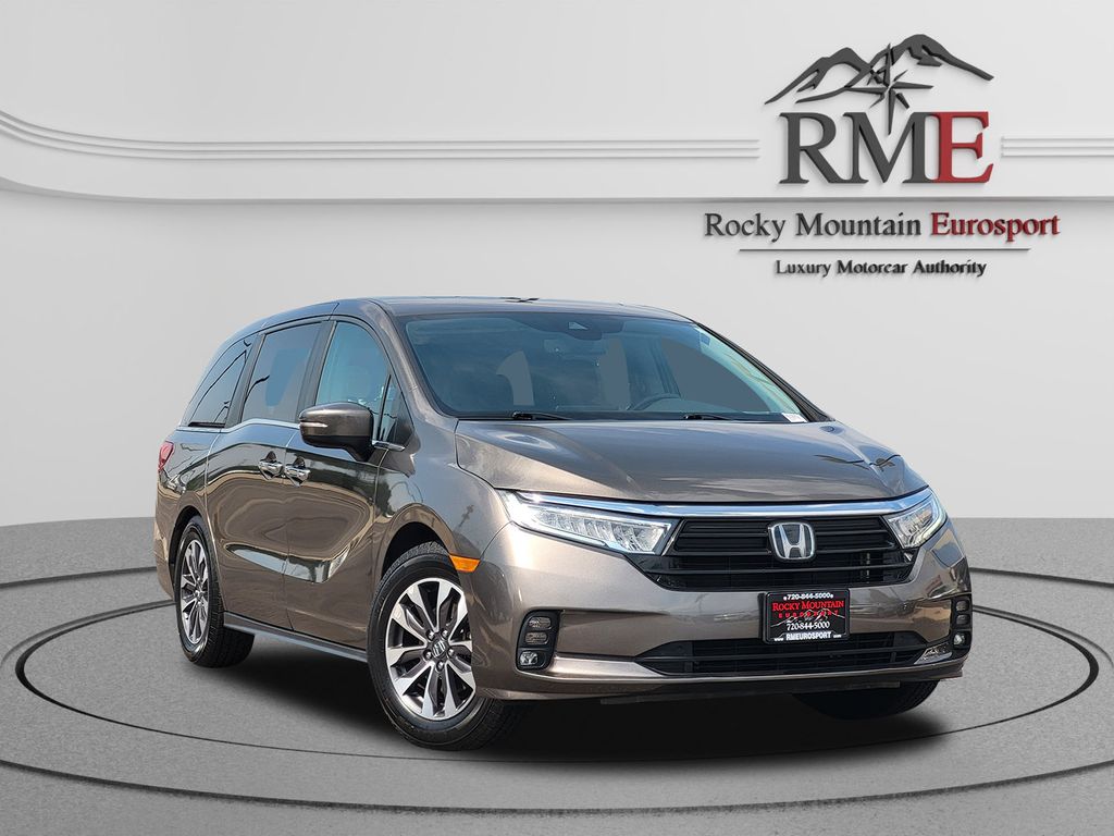 Gray (Modern Steel Metallic) 2021 Honda Odyssey Minivan Front-Wheel Drive Automatic