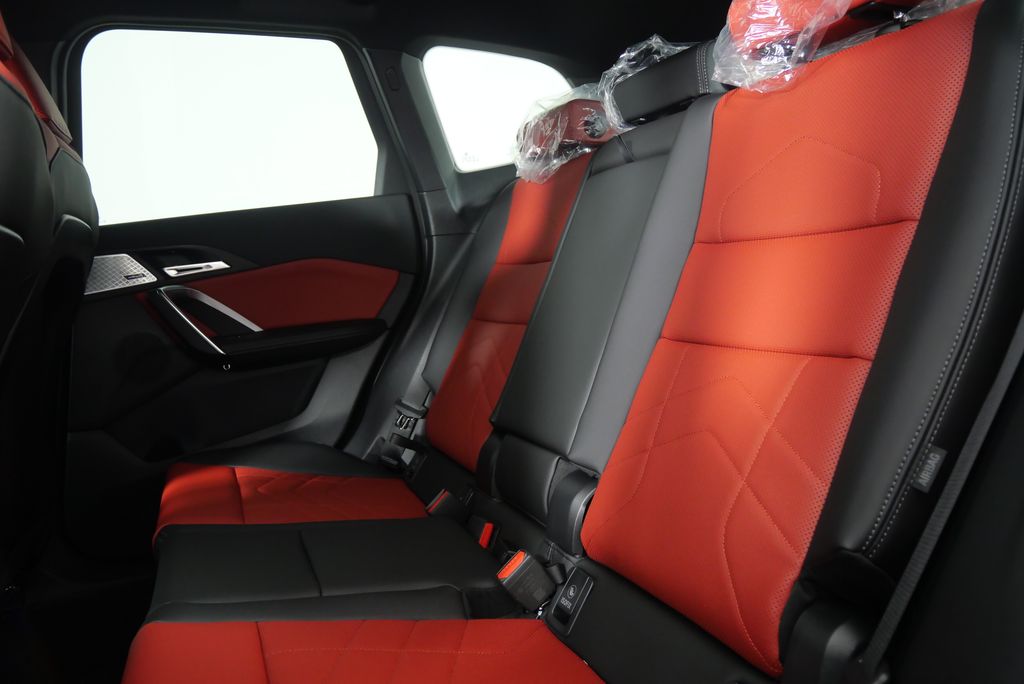 2025 BMW X1 xDrive28i 15