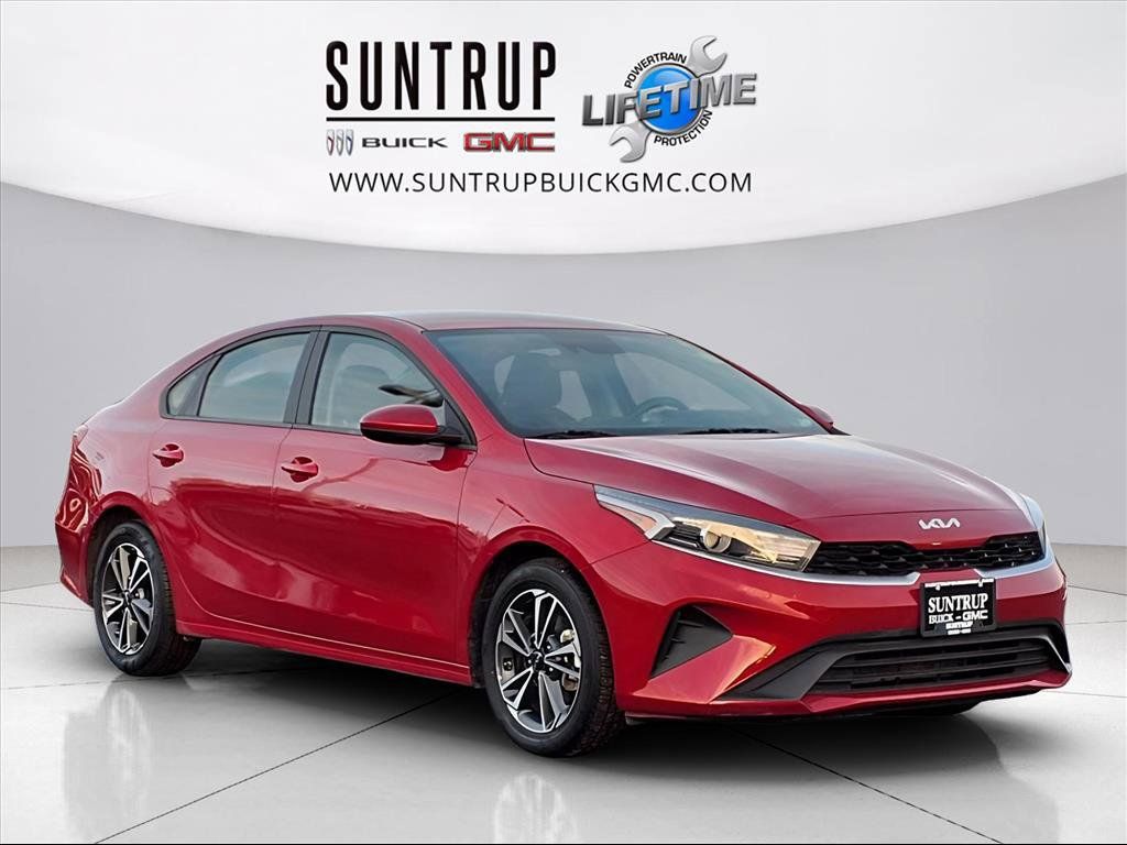 2024 Kia Forte LXS FWD