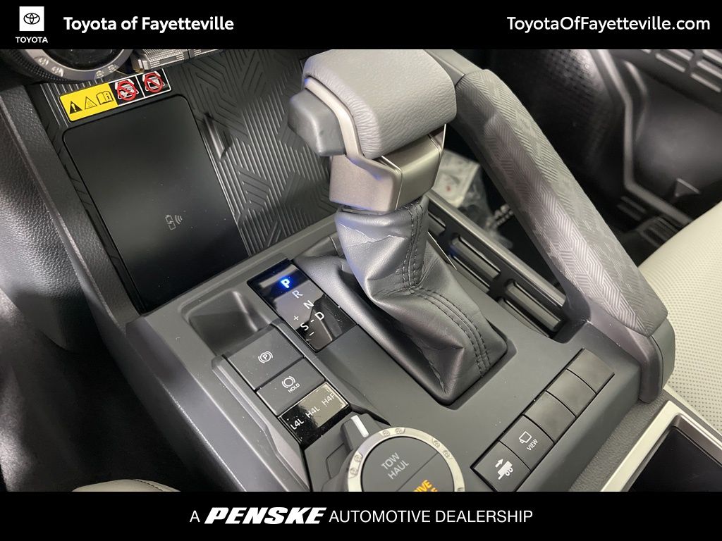 2025 Toyota Tacoma Limited 31