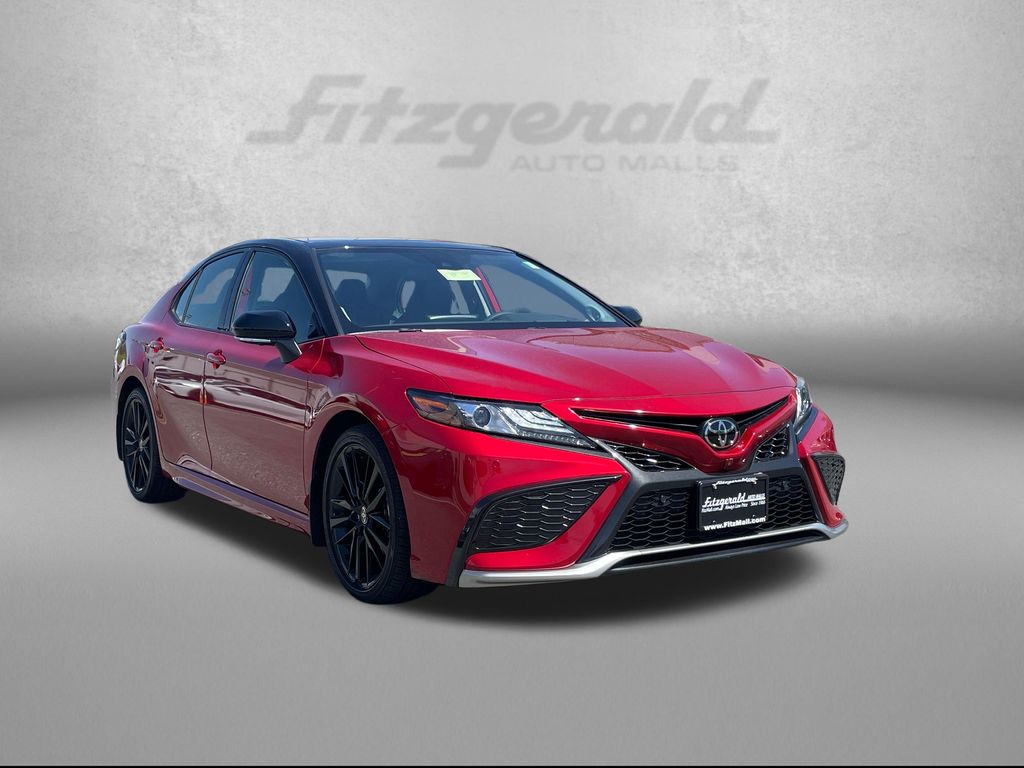 Supersonic Red/Midnight Black Metallic 2023 Toyota Camry Sedan Front-Wheel Drive 8-Speed Automatic