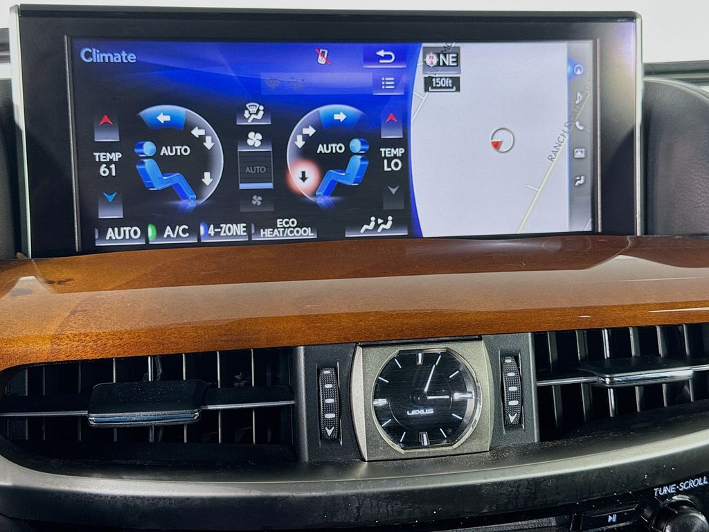 2019 Lexus LX 570 16