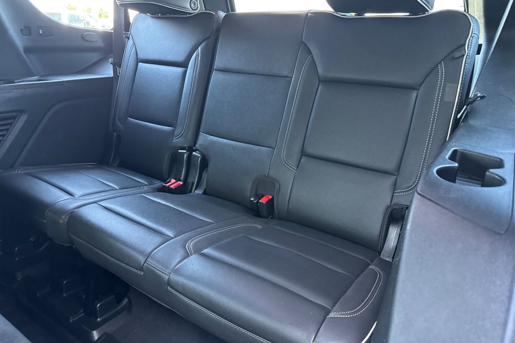 used 2023 GMC Yukon car, priced at $53,935