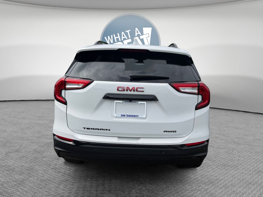 View vehicle photo 5
