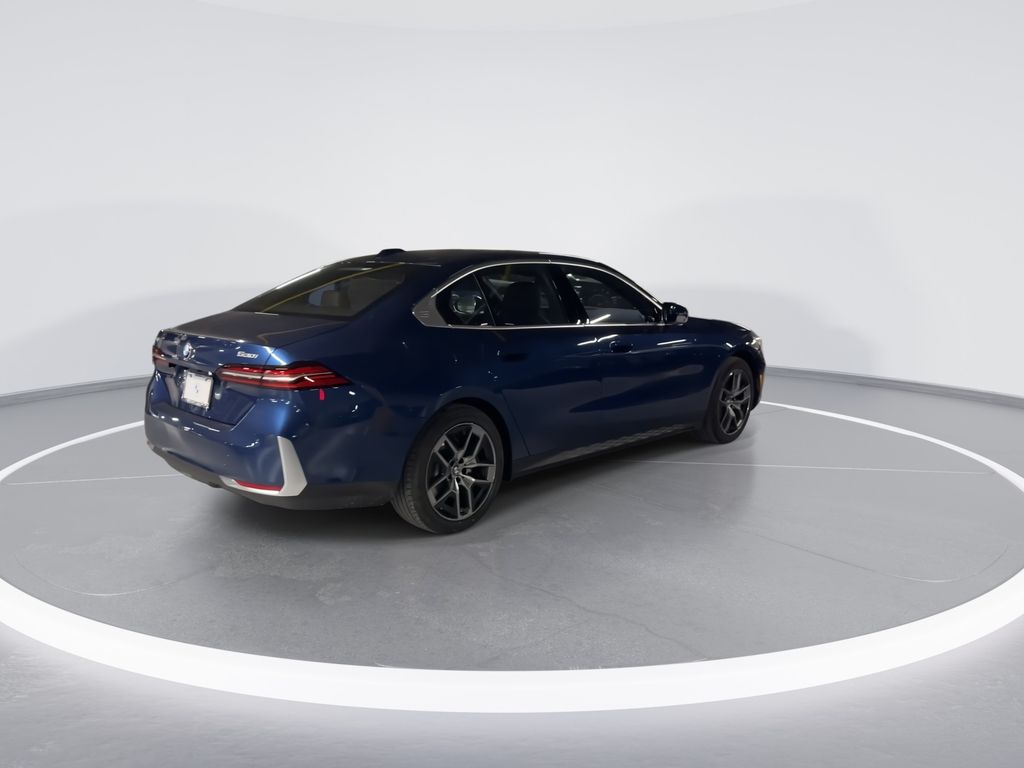 Thumbnail: 2026 BMW 5 Series - 8
