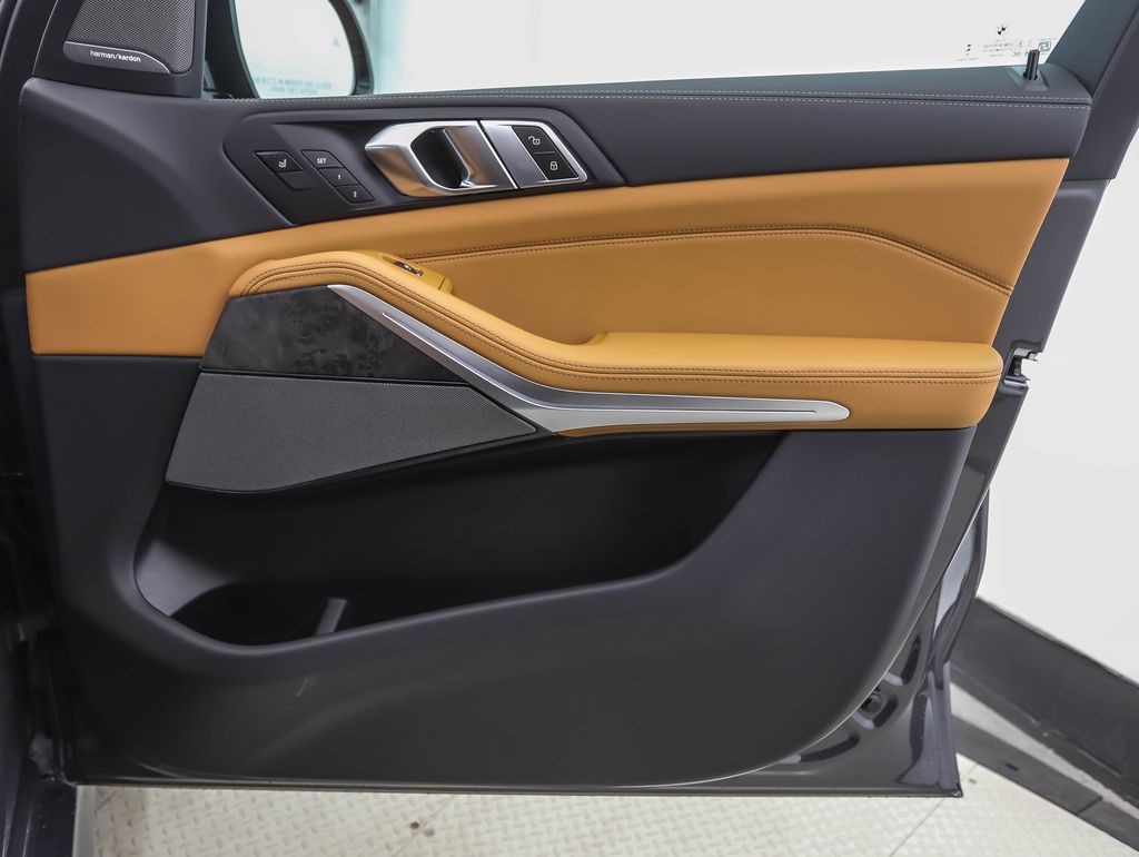 Thumbnail: 2026 BMW X5 - 29