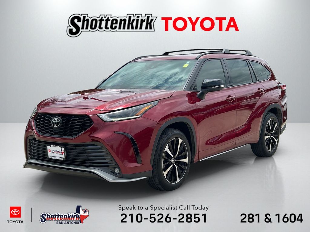 2021 Toyota Highlander XSE 4x2 V6's photo