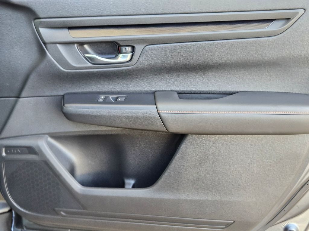 Used 2025 Honda CR-V Hybrid SUV