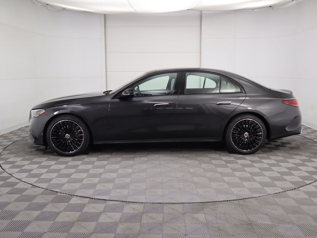 Thumbnail: 2026 Mercedes-Benz E-Class - 8