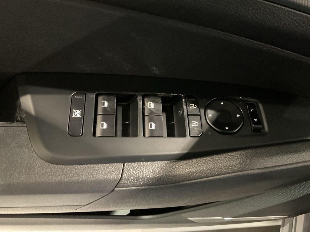 New 2026 Gray Kia S image 10