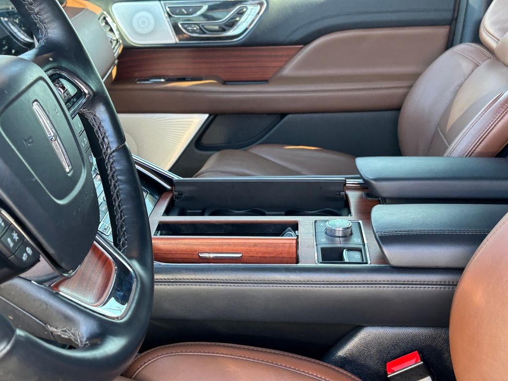 Used Car 2024 Lincoln Navigator  Reserve For Sale Under $80,000 In Austin, Texas