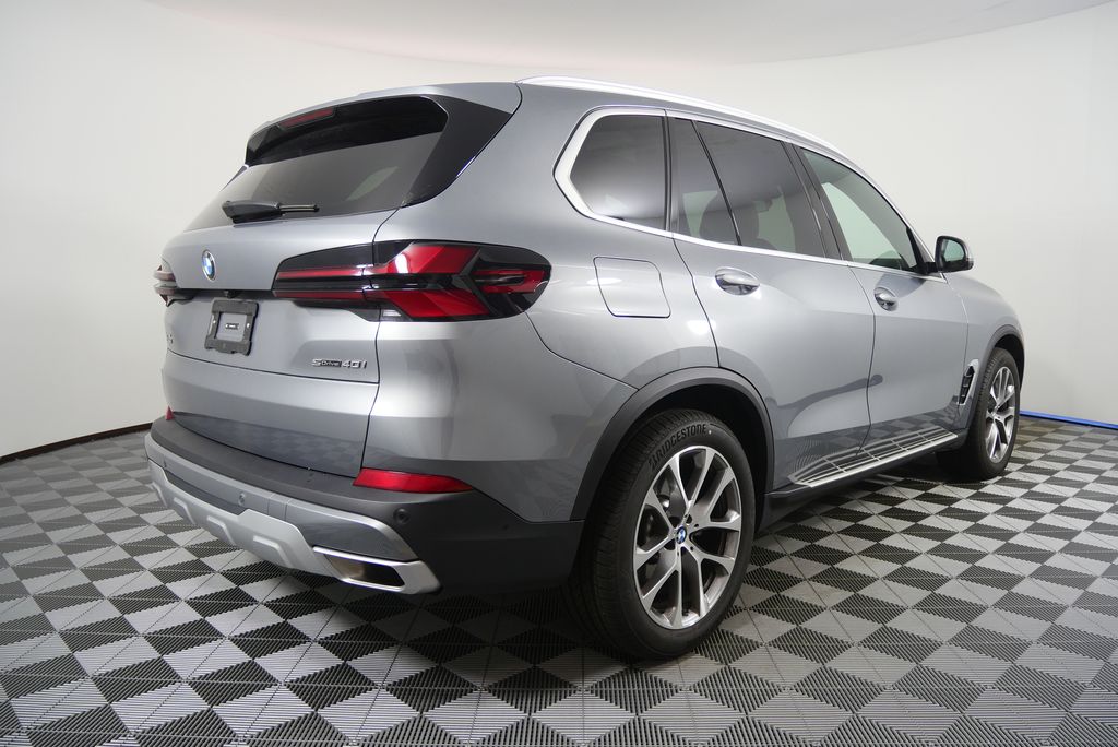 Thumbnail: 2026 BMW X5 - 3