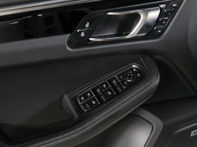 Certified Used 2019 White Porsche S image 30