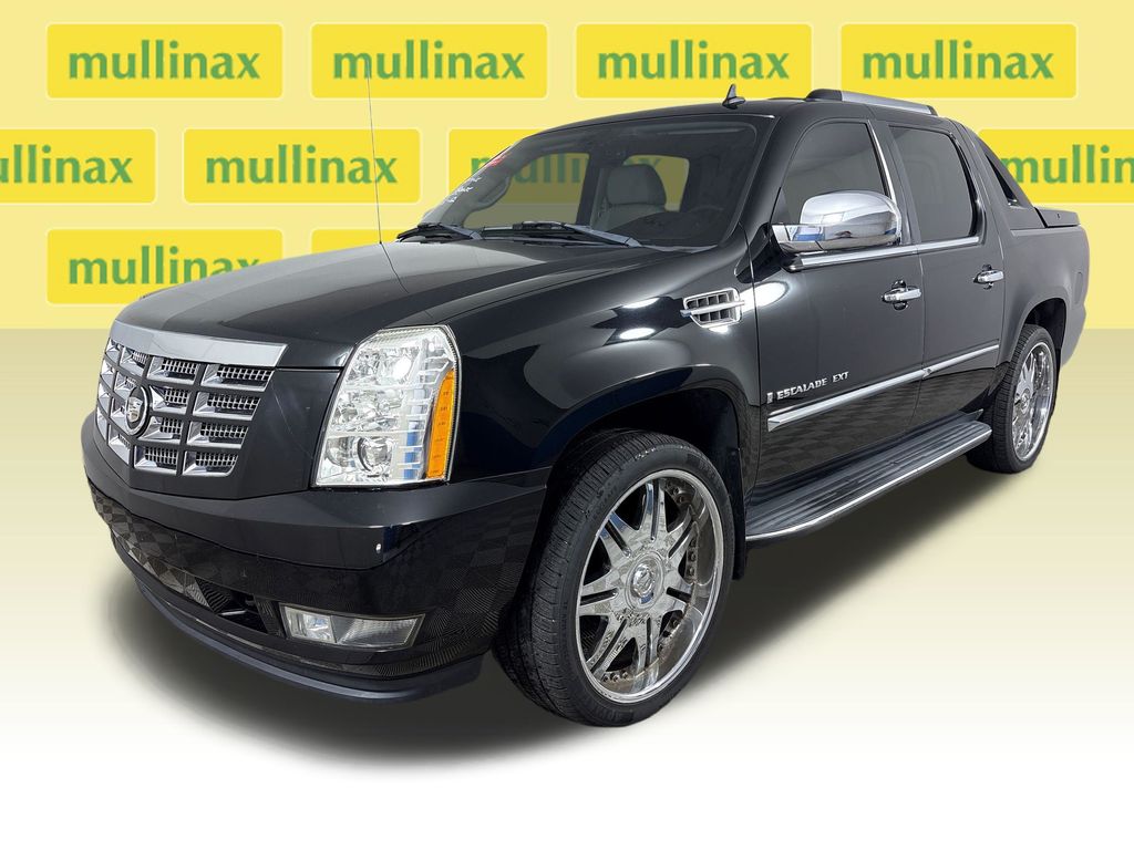 Used 2007 Black Cadillac Base image 14
