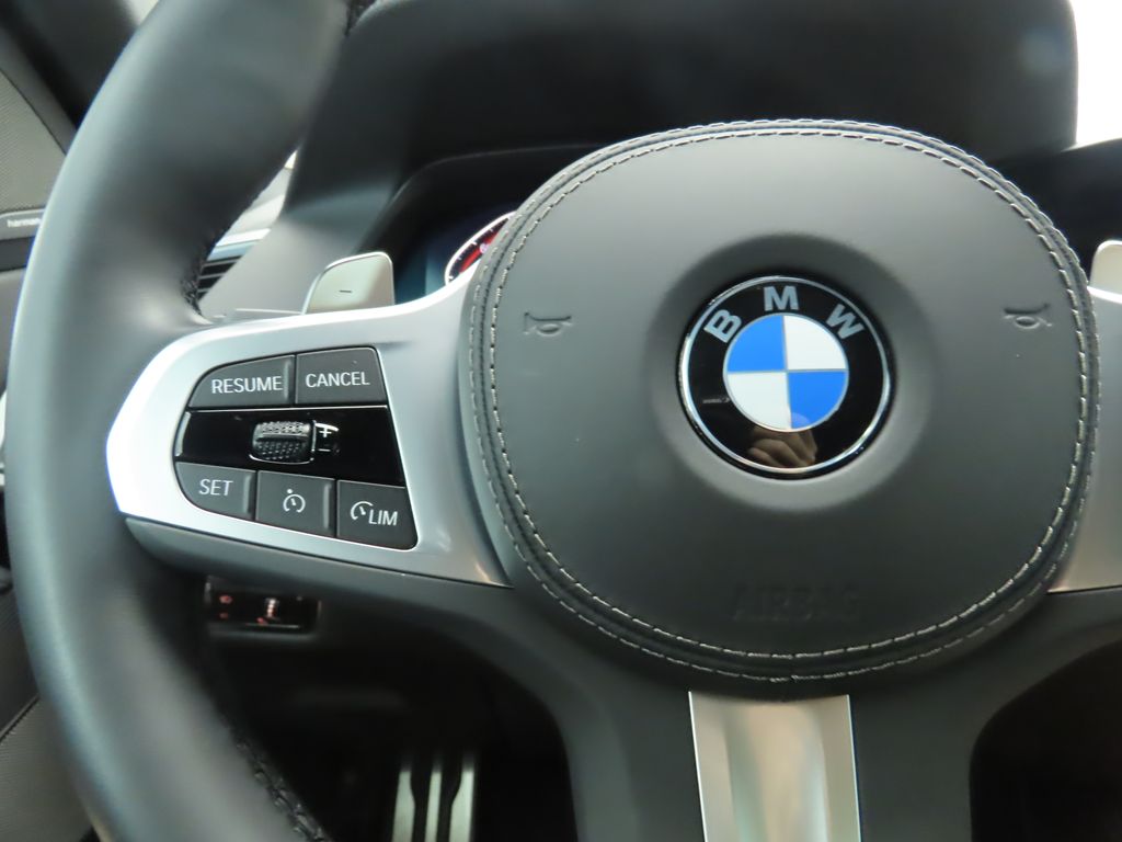 Thumbnail: 2023 BMW X5 - 11