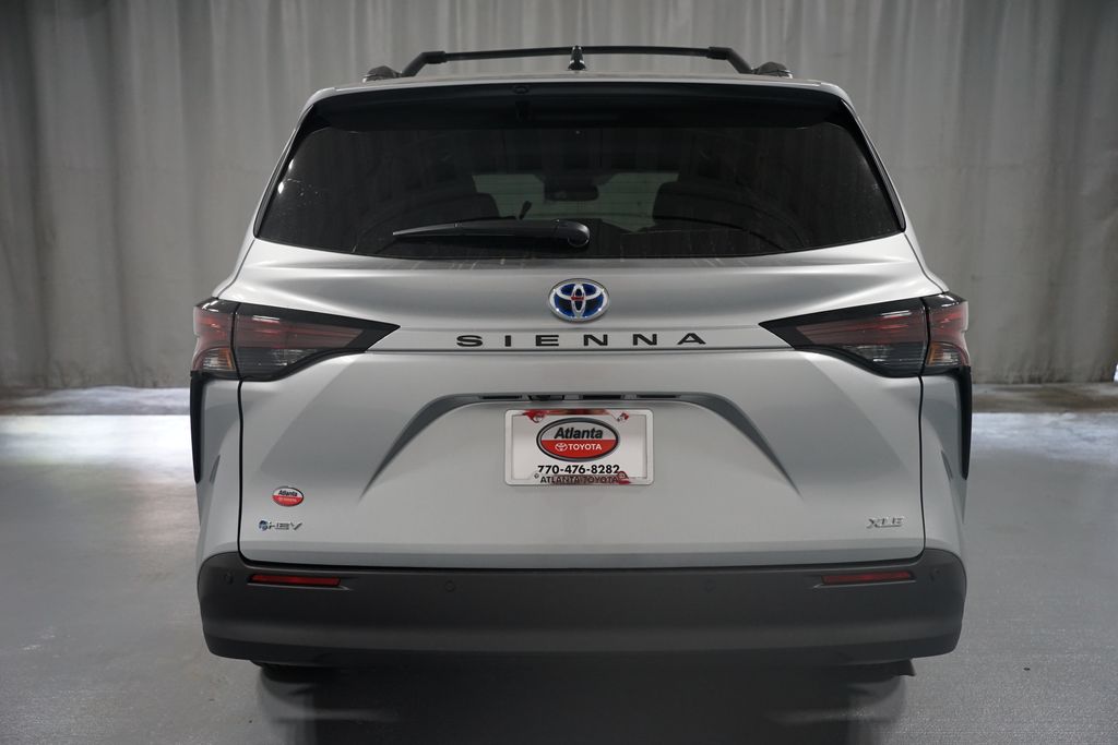 Thumbnail: 2025 Toyota Sienna - 7