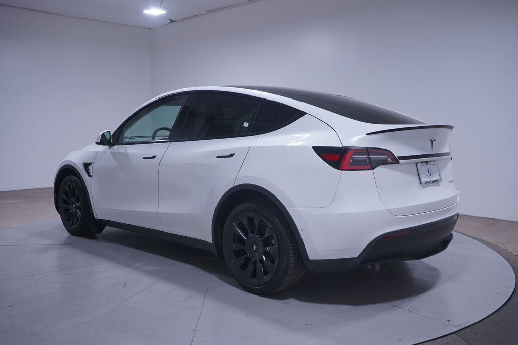 2021 Tesla Model Y Long Range 3