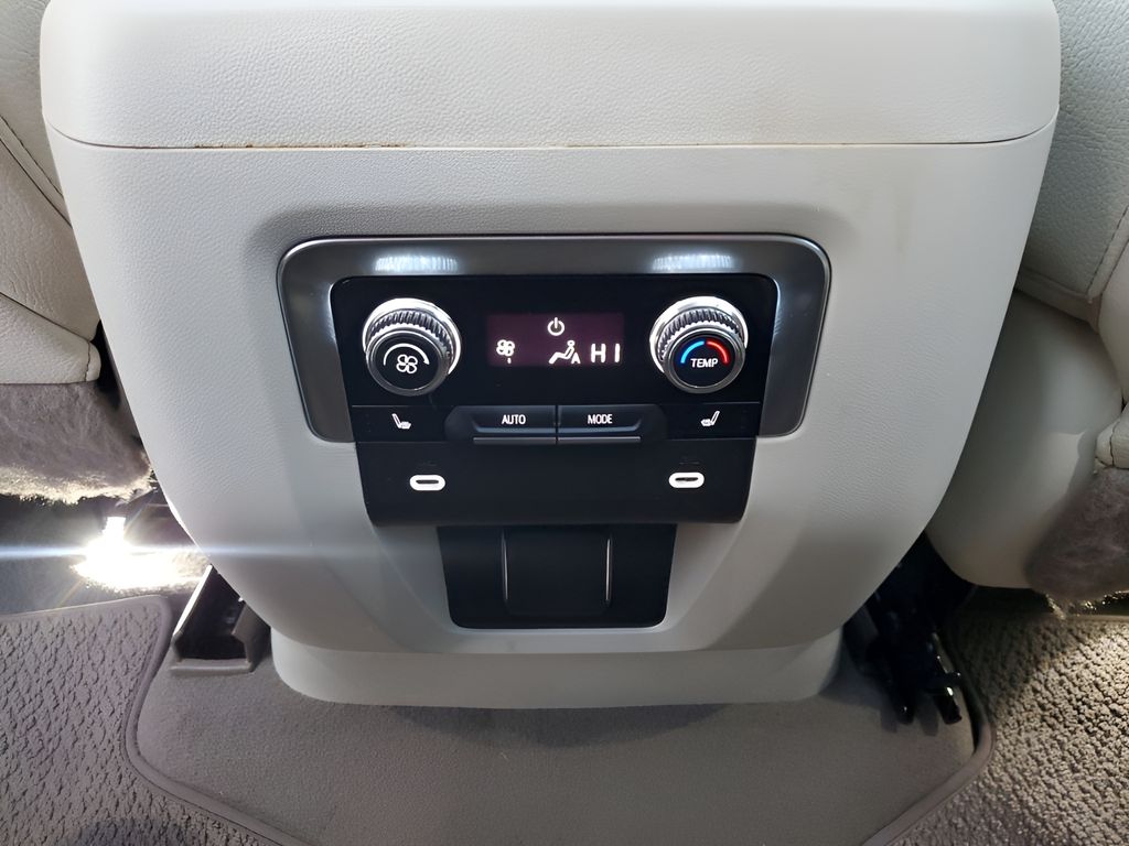 Used Car 2022 Gmc Yukon Xl  Denali For Sale Under $60,000 In Austin, Texas