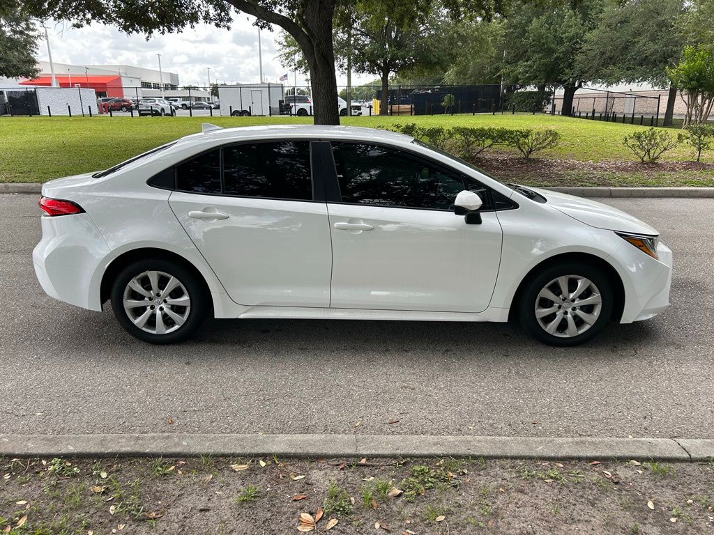 2020 Toyota Corolla LE 6