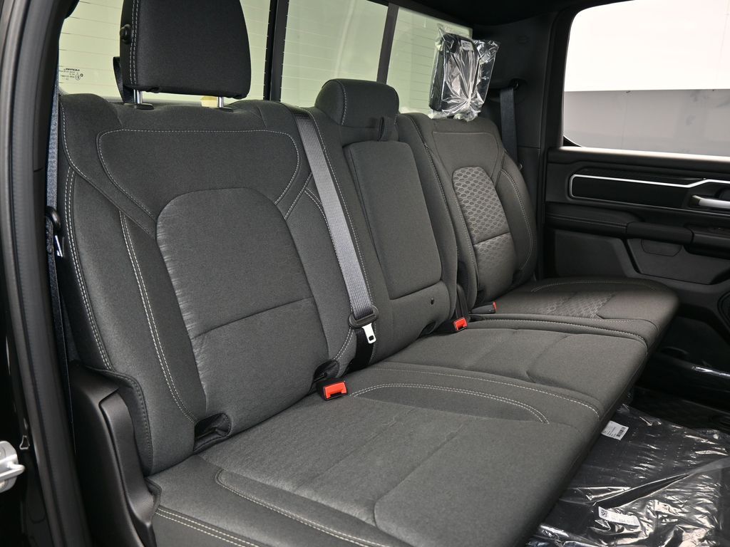 New 2026 Diamond Black Crystal Pearlcoat Ram Big Horn/Lone Star image 38