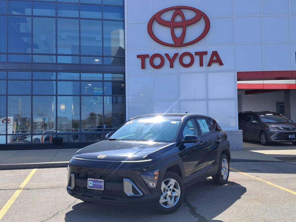 Abyss Black Pearl 2024 Hyundai Kona SE AWD SUV / Crossover All-Wheel Drive Continuously Variable Transmission