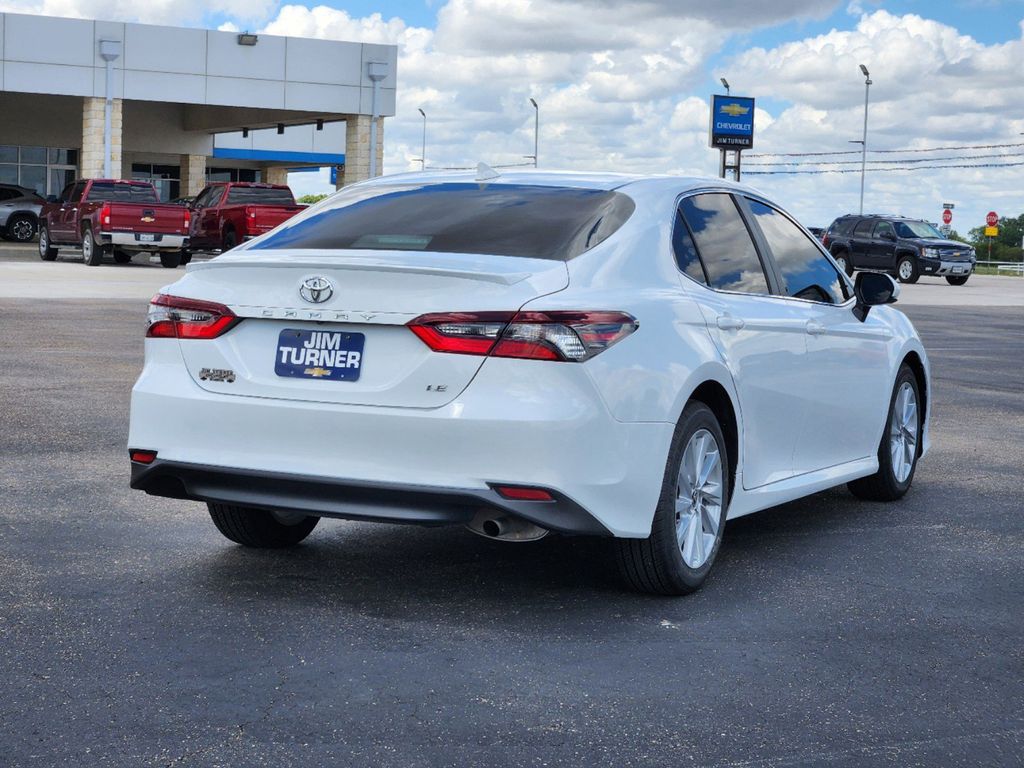 2023 Toyota Camry LE 5