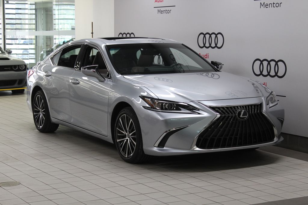 2022 Lexus ES 250 7