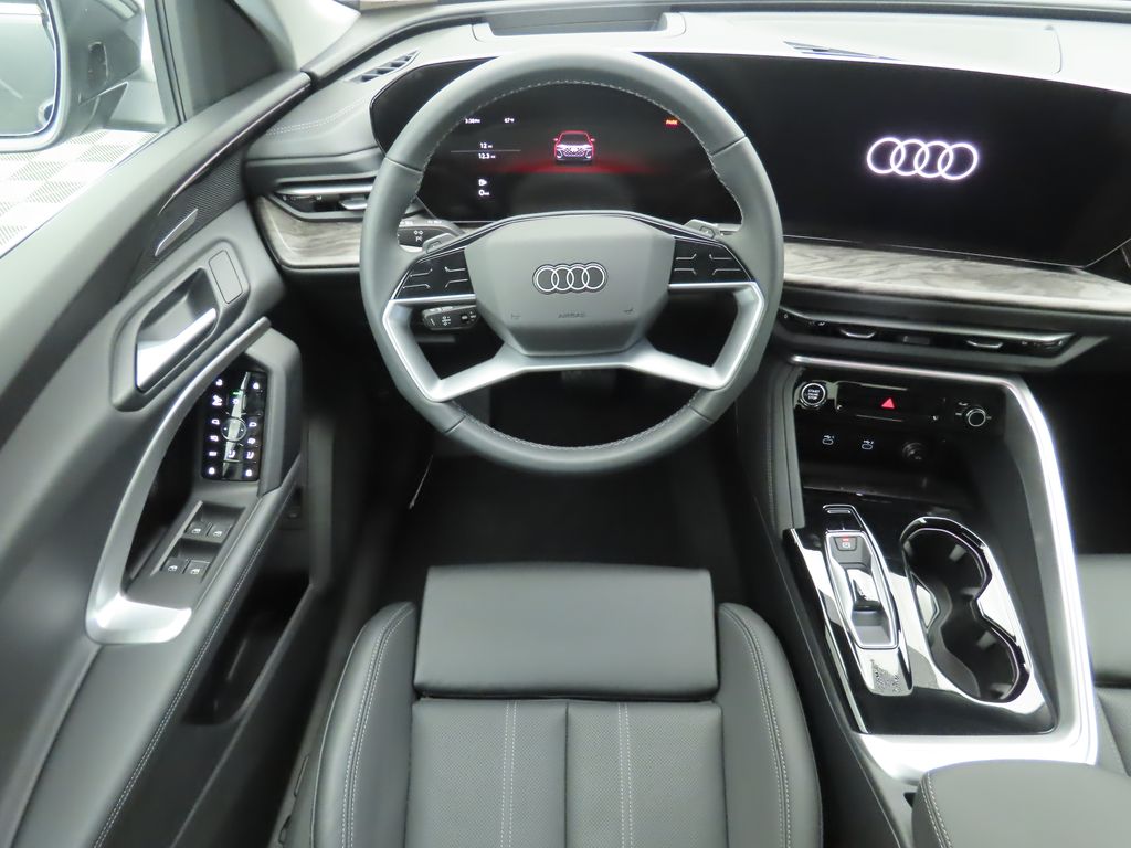 2025 Audi Q5 Premium 11