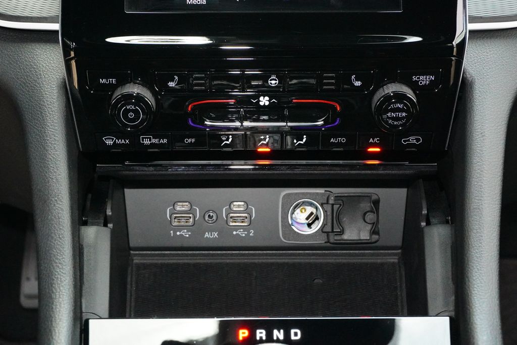 Used Car 2025 Jeep Grand Cherokee L  Altitude X For Sale Under $40,000 In Weatherford, Texas