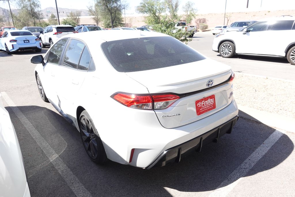 2023 Toyota Corolla SE Hybrid CVT's photo