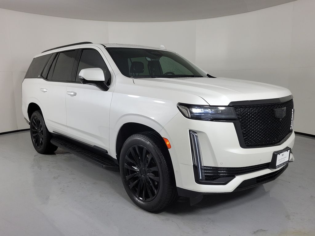 Crystal White Tricoat 2022 Cadillac Escalade SUV / Crossover Four-Wheel Drive Automatic
