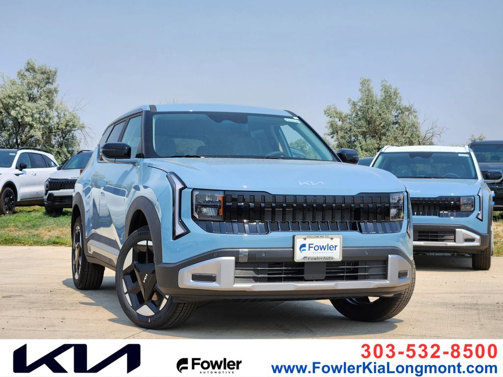 Frost Blue 2027 Kia Seltos SUV / Crossover All-Wheel Drive Continuously Variable Transmission