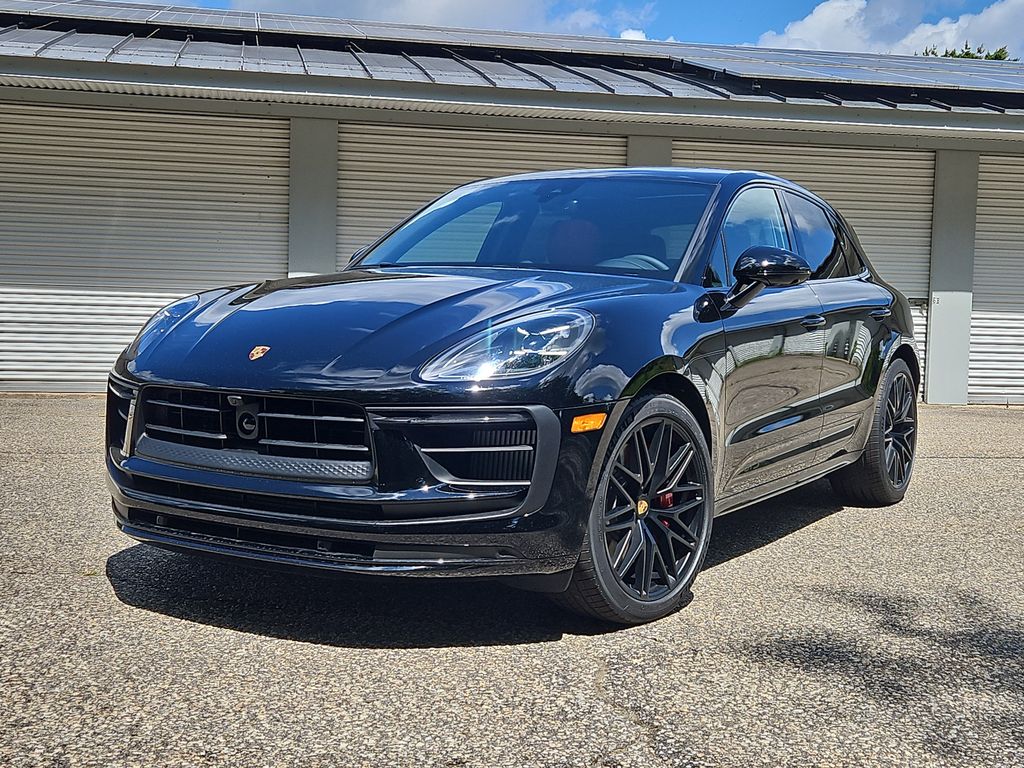 Black 2026 Porsche Macan SUV / Crossover All-Wheel Drive 7-Speed Automatic