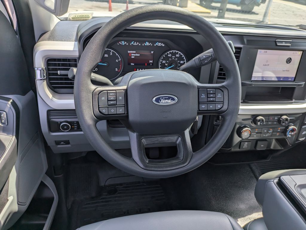 2025 Ford F-600 Chassis XL