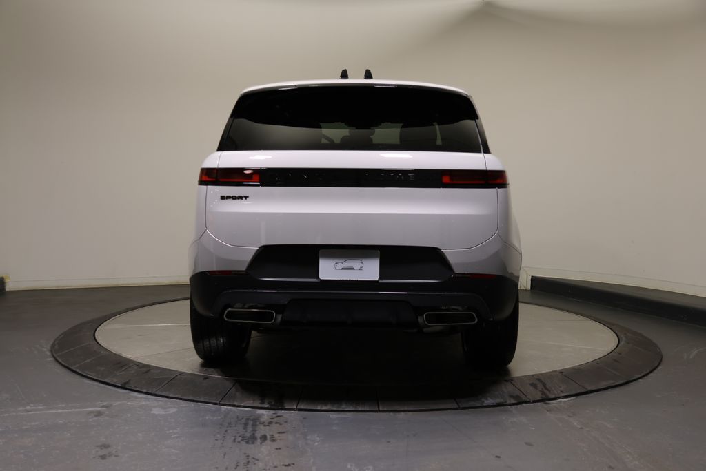 Thumbnail: 2026 Land Rover Range Rover Sport - 4