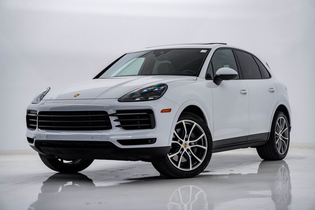 2023 Porsche Cayenne S Platinum Edition AWD