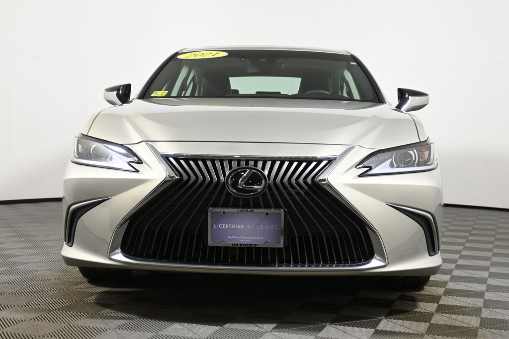 Thumbnail: 2021 Lexus ES - 10