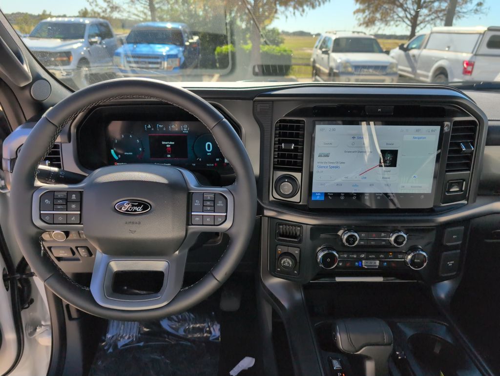 New 2025 White Ford Lariat image 19
