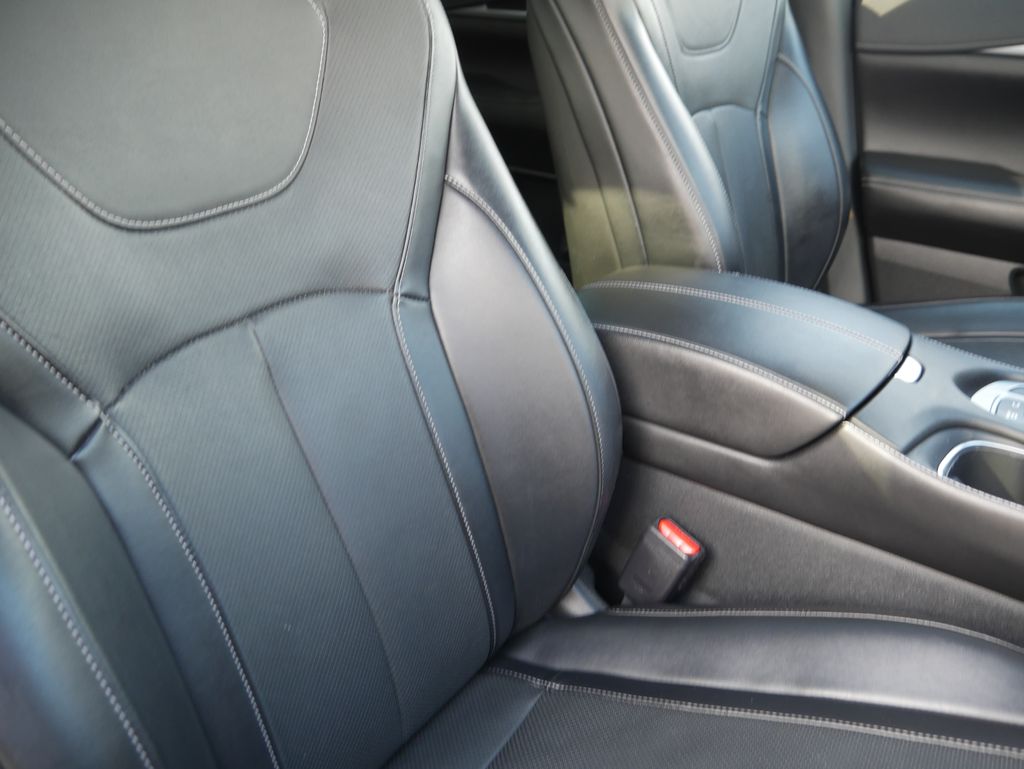 Thumbnail: 2022 INFINITI QX60 - 30