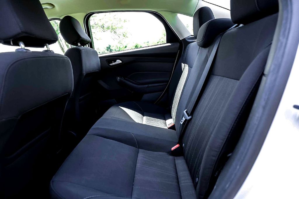 Used Car 2017 Ford Focus  Se For Sale Under $10,000 In Taylor, Texas
