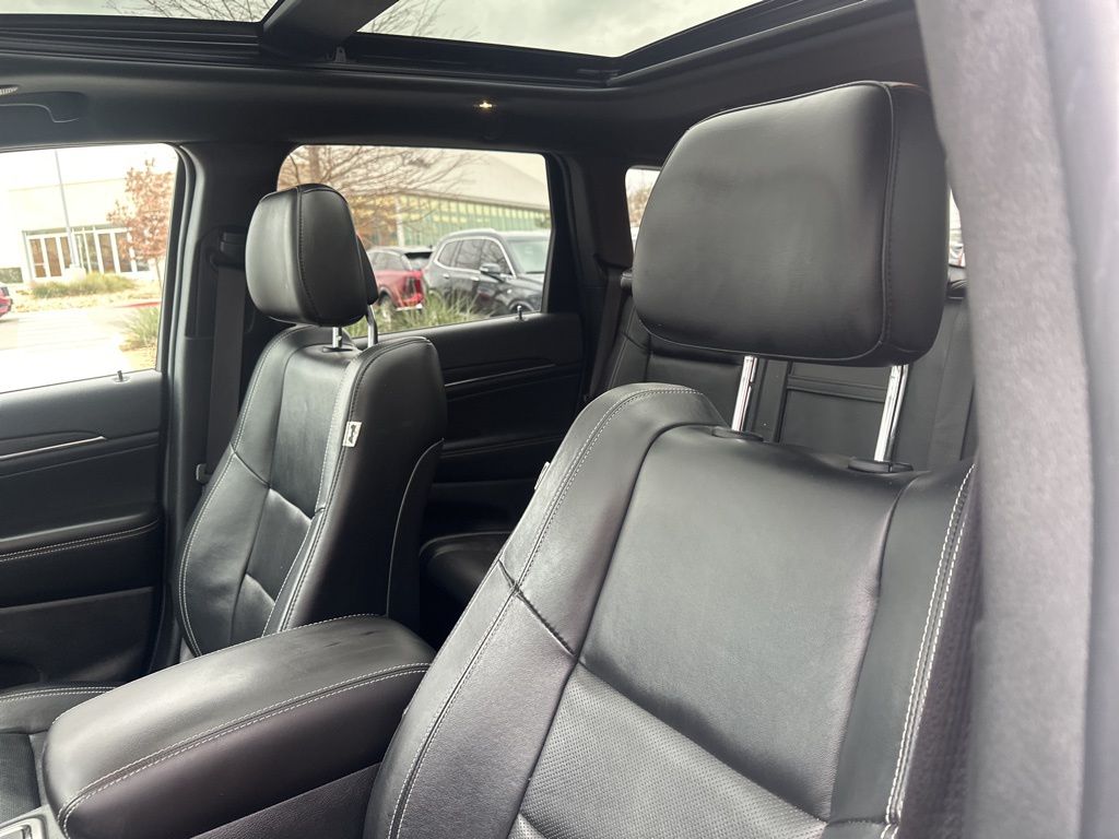 Used Car 2021 Jeep Grand Cherokee  80th Anniversary Edition For Sale Under $30,000 In Austin, Texas