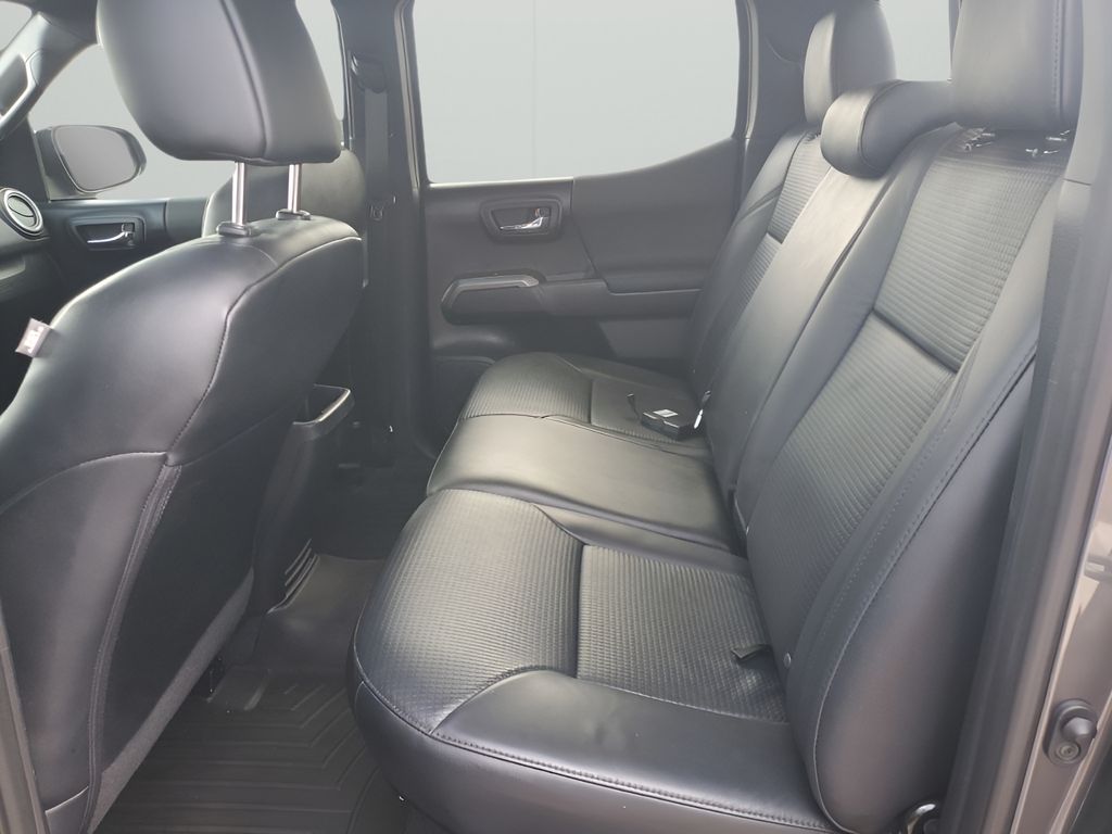 Used Car 2019 Toyota Tacoma  Trd Sport For Sale Under $40,000 In Austin, Texas