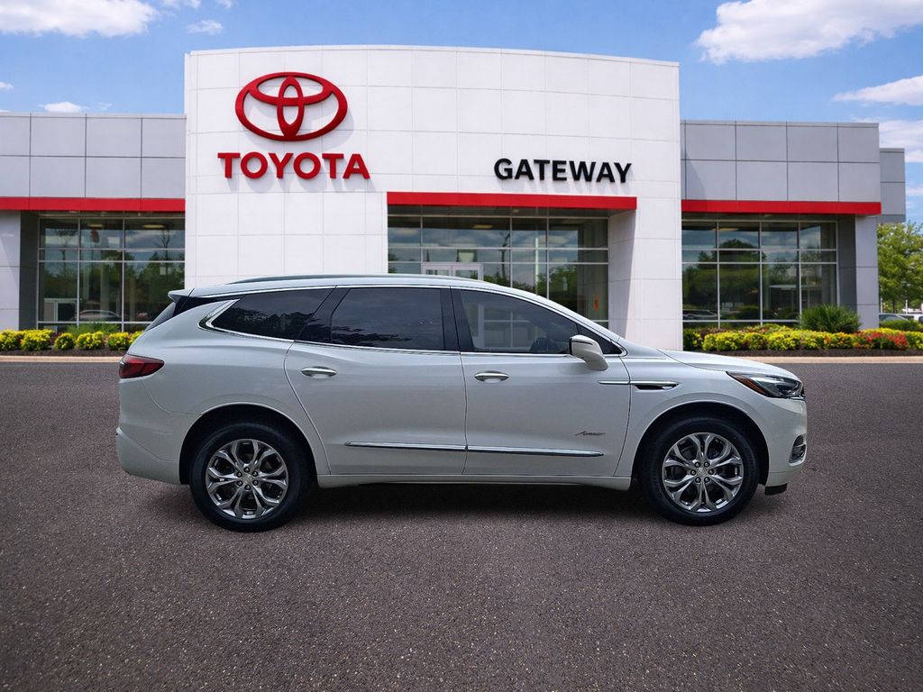 Thumbnail: 2021 Buick Enclave - 4