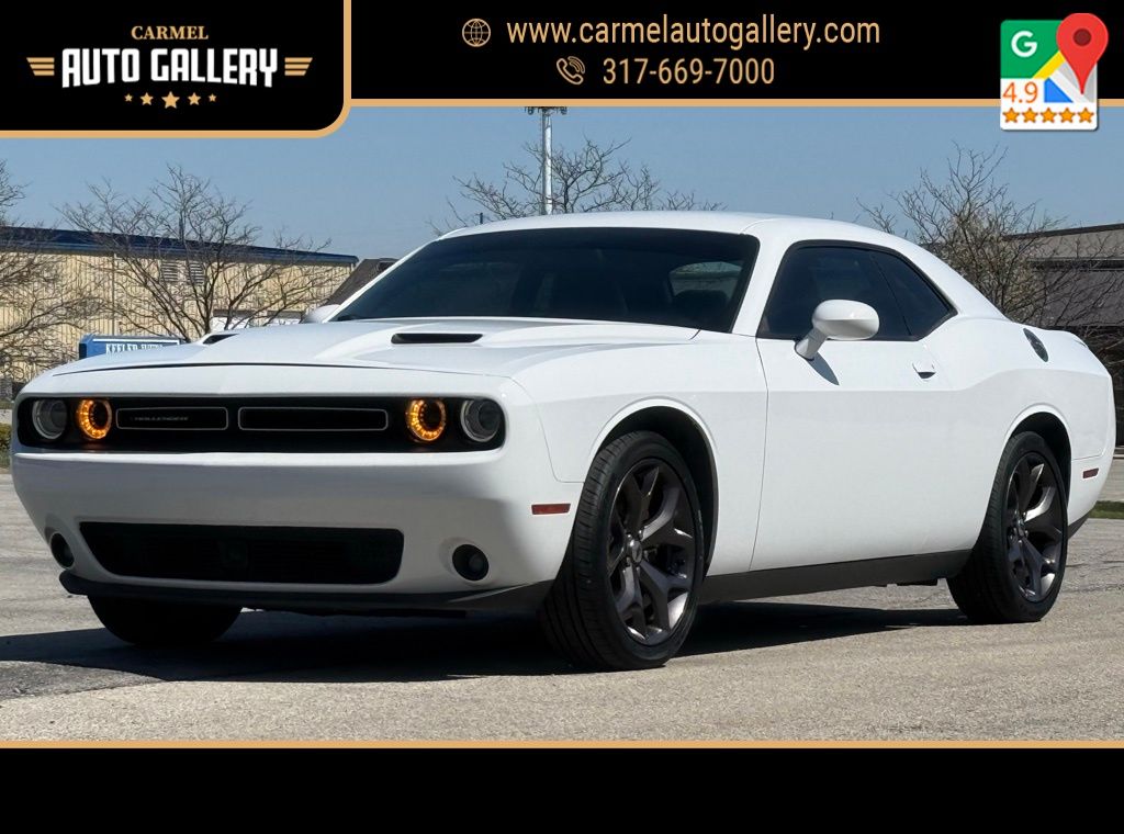 White Knuckle Clearcoat 2018 Dodge Challenger Coupe Rear-Wheel Drive 8-Speed Automatic