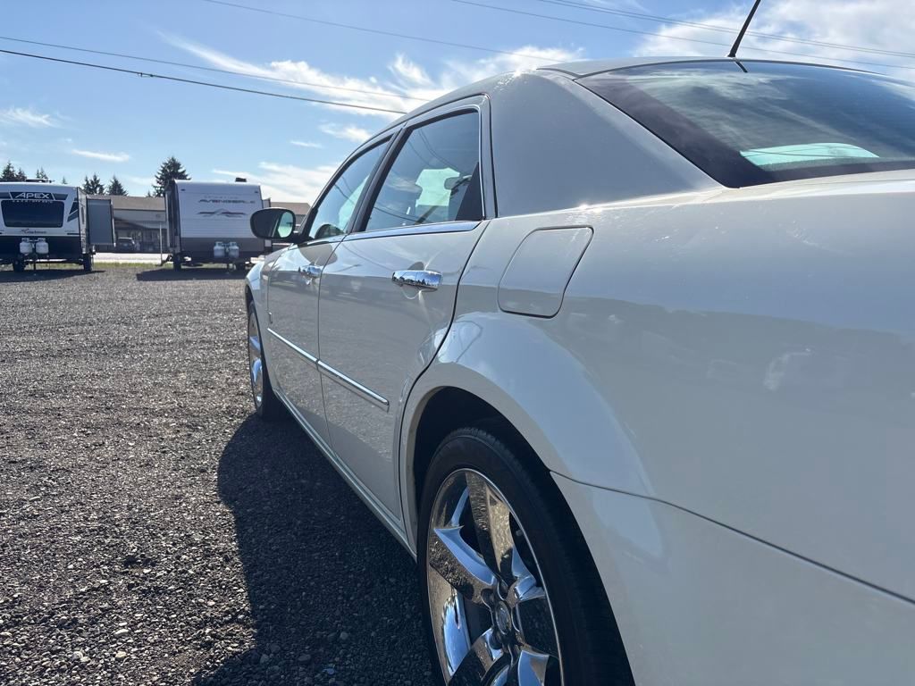 2008 Cool Vanilla Clearcoat Chrysler 300 Dub Edition RWD Sedan